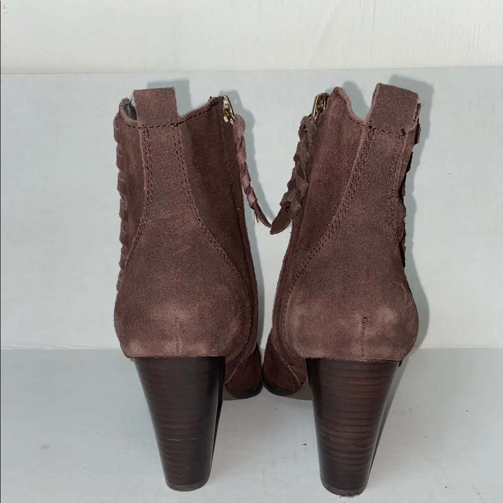 Very‎ Volatile Brown Leather Booties braided heel